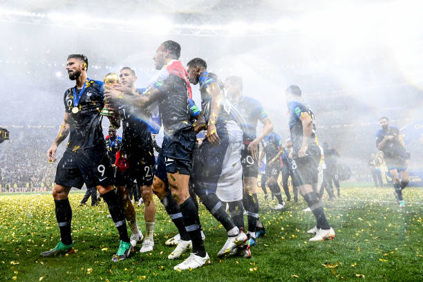 在撰写关于 在撰写关于