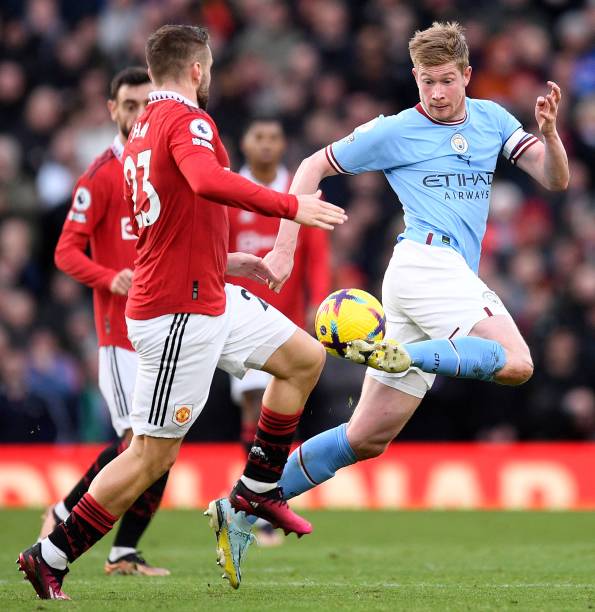 之间的竞争 之间的竞争